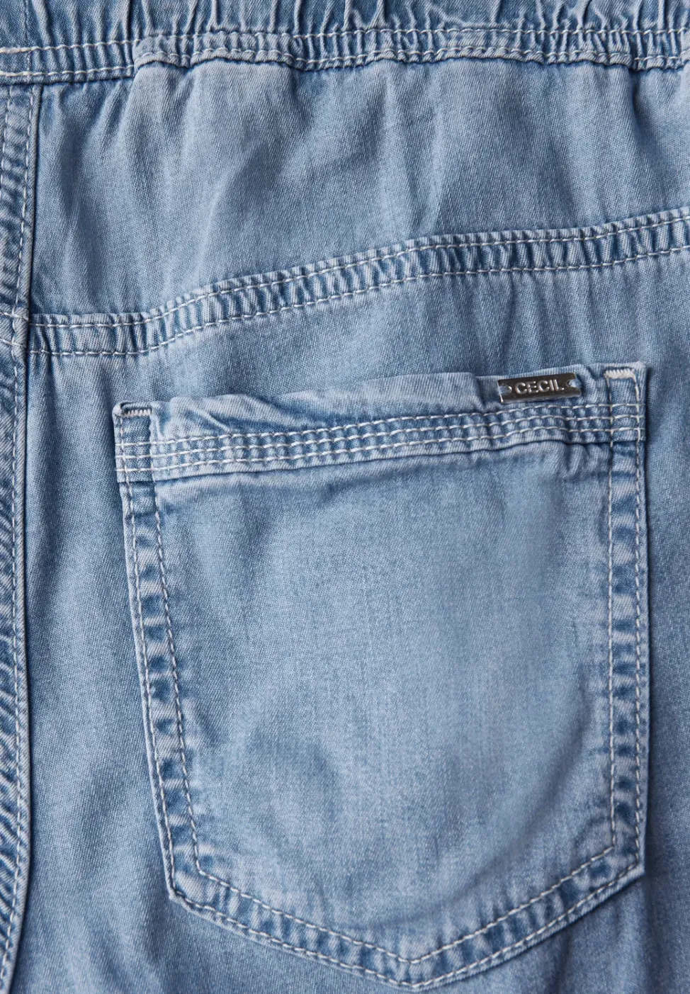 Wide Legs Jeans