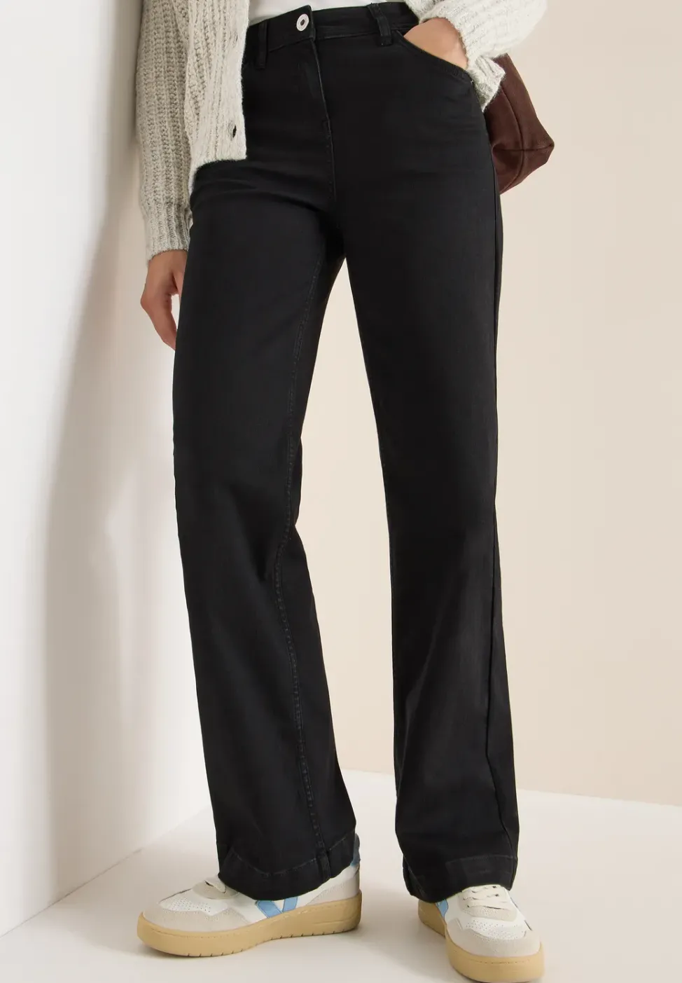 Wide Legs Jeans