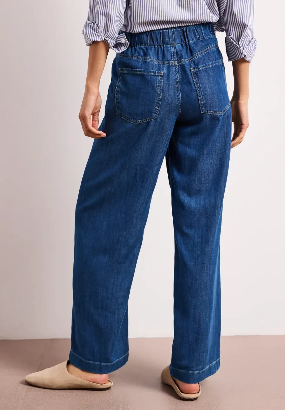 Wide Legs Jeans avec ceinture paperbag
