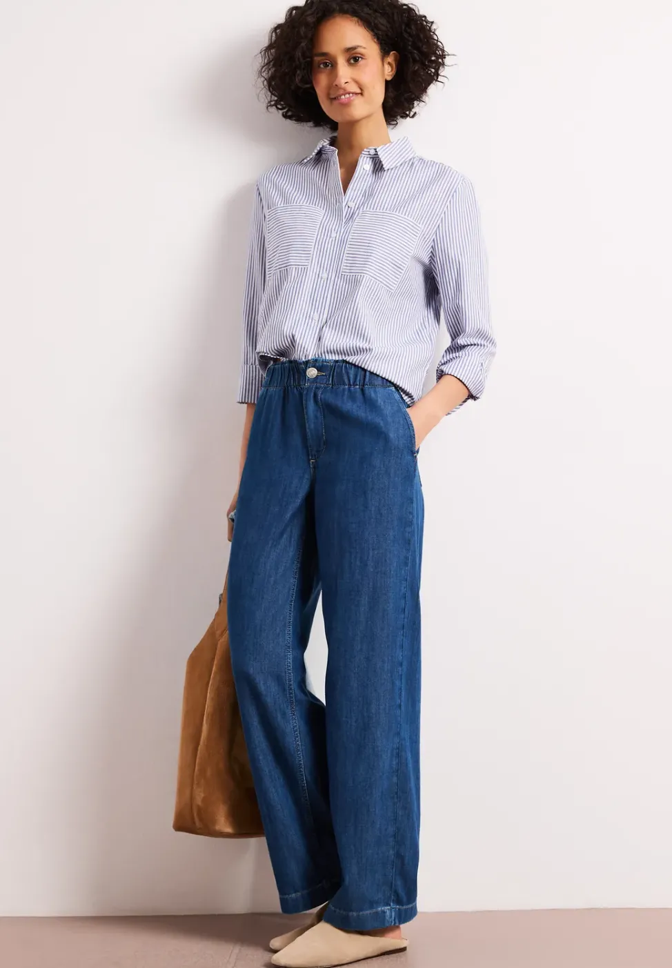 Wide Legs Jeans avec ceinture paperbag