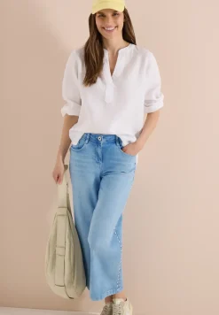 Wide Legs Jeans avec détail de broderie