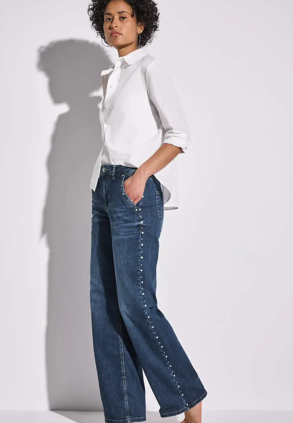 Wide Legs Jeans avec rivets