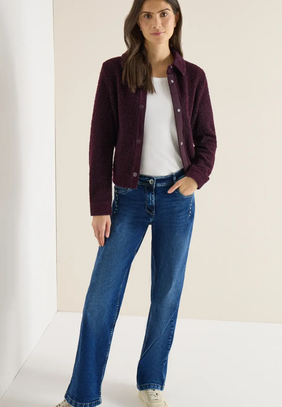 Wide Legs Jeans avec rivets