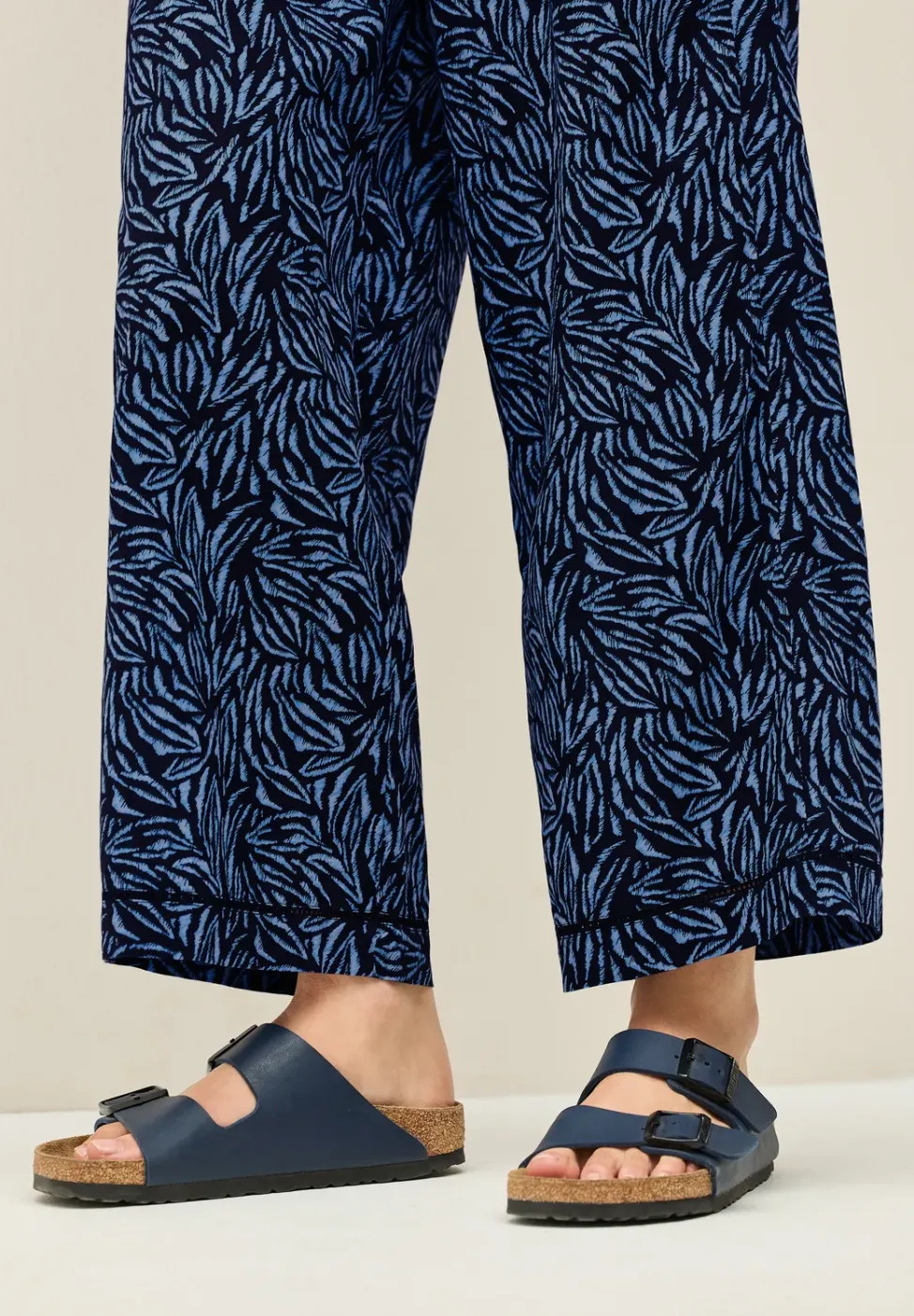 Wide Legs pantalon avec détail taped