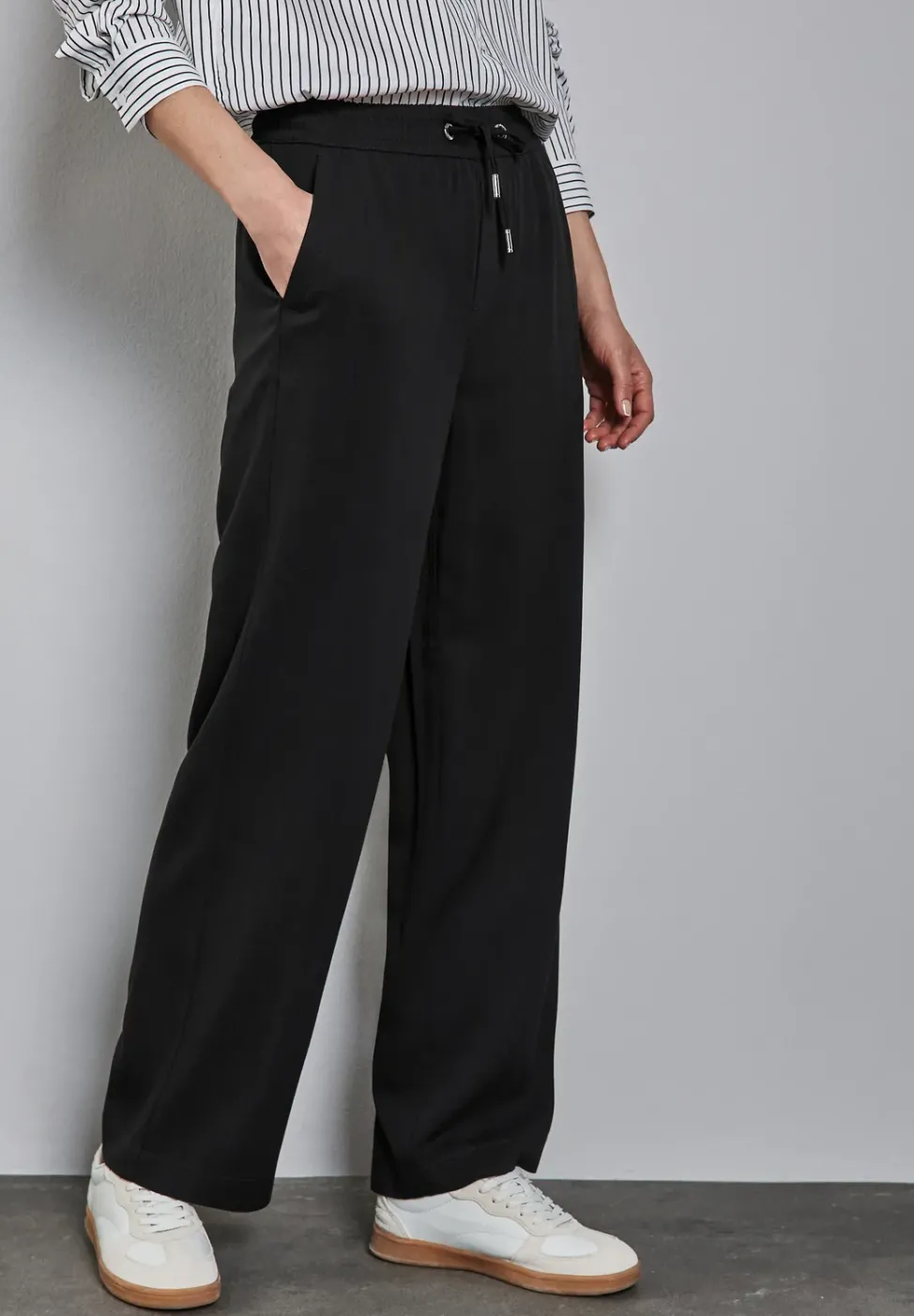 Wide Leg Twill Pantalon